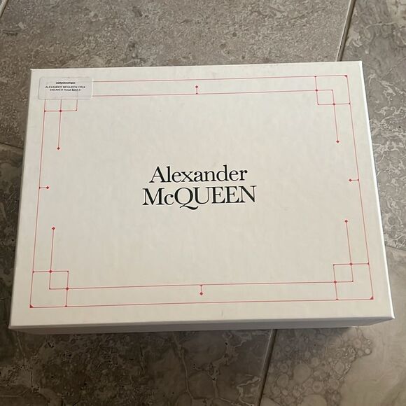 Alexander McQueen Oversized Low-Top Sneakers in White/ Camel, New, Size 41 - Picture 15 of 16